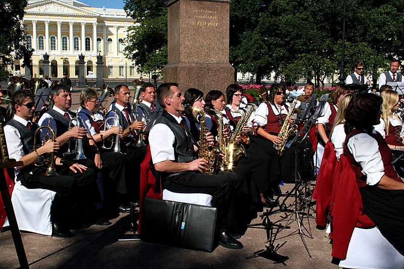 Musicians performing on Ploshchad Iskusstv (Arts Square) in St Petersburg, Russia