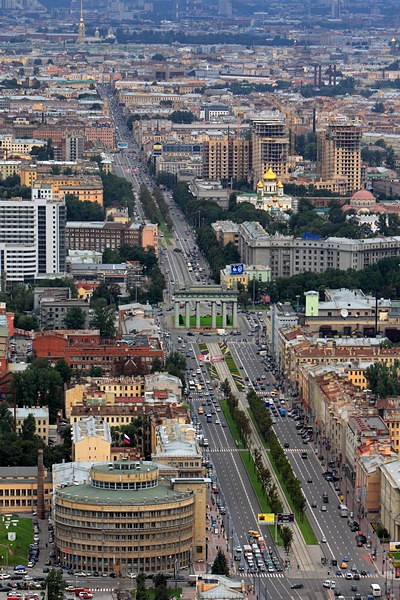 Panoramic view of Moskovsky Prospekt near the Moscow Triumphal Gate in St Petersburg, Russia