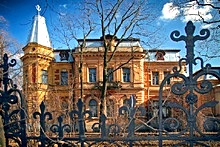 Mansions and villas in St. Petersburg, Russia