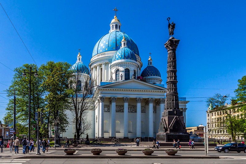 Trinity Cathedral and the Column of Glory on Troitskaya Ploshchad in St Petersburg, Russia