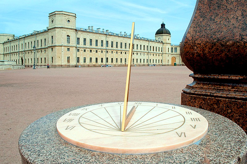 Sun-dial in front of Gatchina Palace in Gatchina, south of Saint-Petersburg, Russia