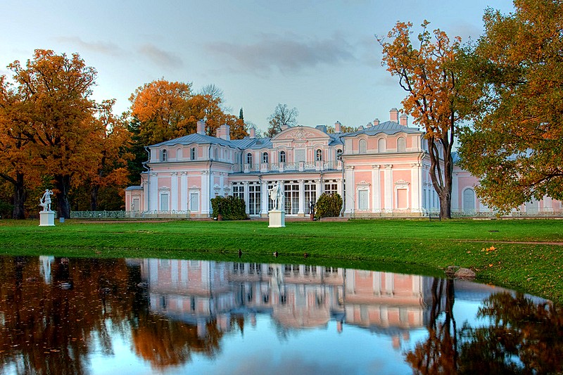 Rococo Chinese Palace in Oranienbaum, west of St Petersburg, Russia