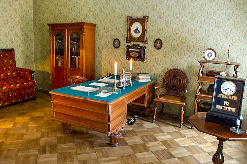 Dostoevsky's study with the clock reflecting the time of the famous novelist's death in St Petersburg, Russia