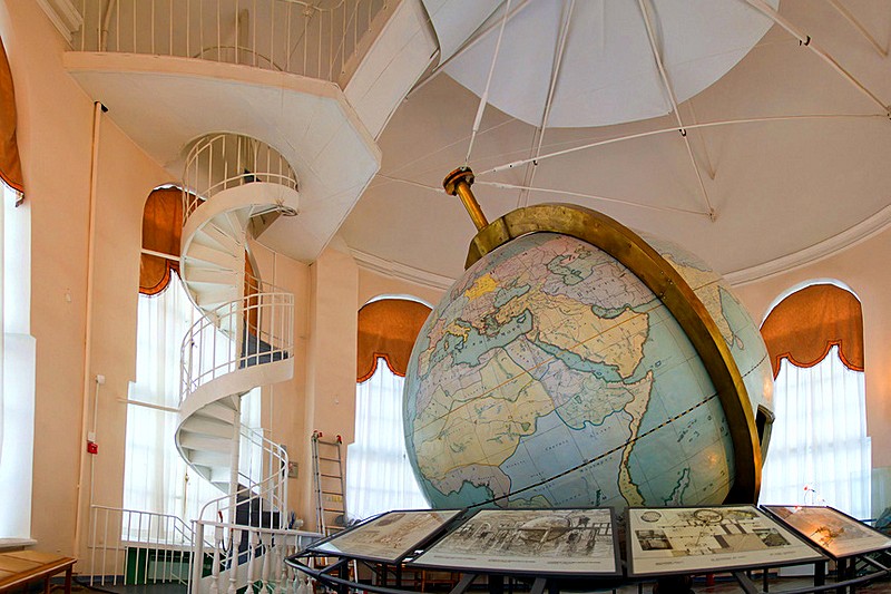 Upper Hall with the Globe of Gottorp at the Kunstkammer (Museum of Anthropology and Ethnography of Peoples of the World) in St Petersburg, Russia