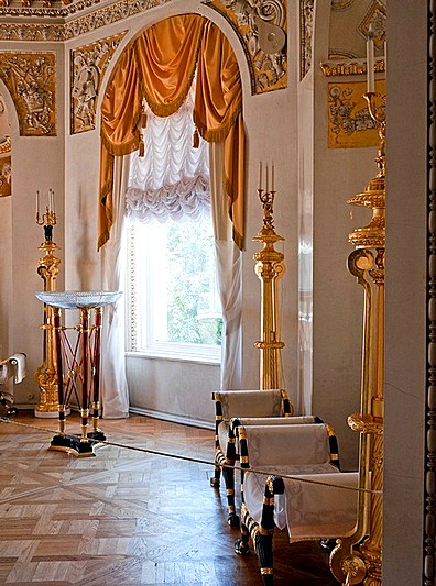 Neoclassical interiors of the Grand Palace in Pavlovsk royal estate, south of St Petersburg, Russia