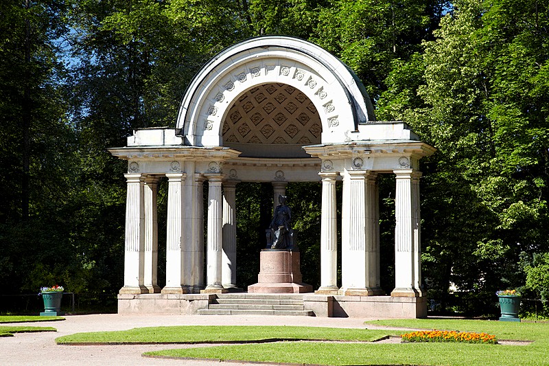 Rossi Pavilion in Pavlovsk Park in Pavlovsk royal estate, south of St Petersburg, Russia