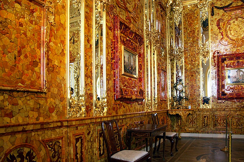 Amber Room at Catherine Palace in Tsarskoye Selo (Pushkin), south of St Petersburg, Russia
