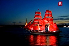 Red Sails firework show in St. Petersburg